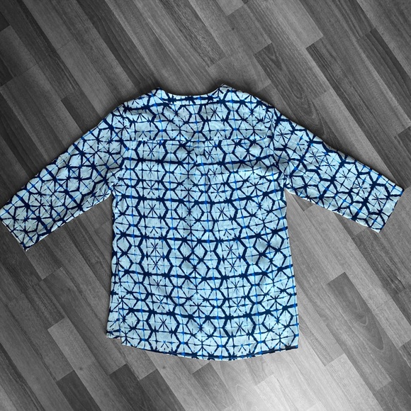 Foxcroft Blouse - Picture 4 of 6